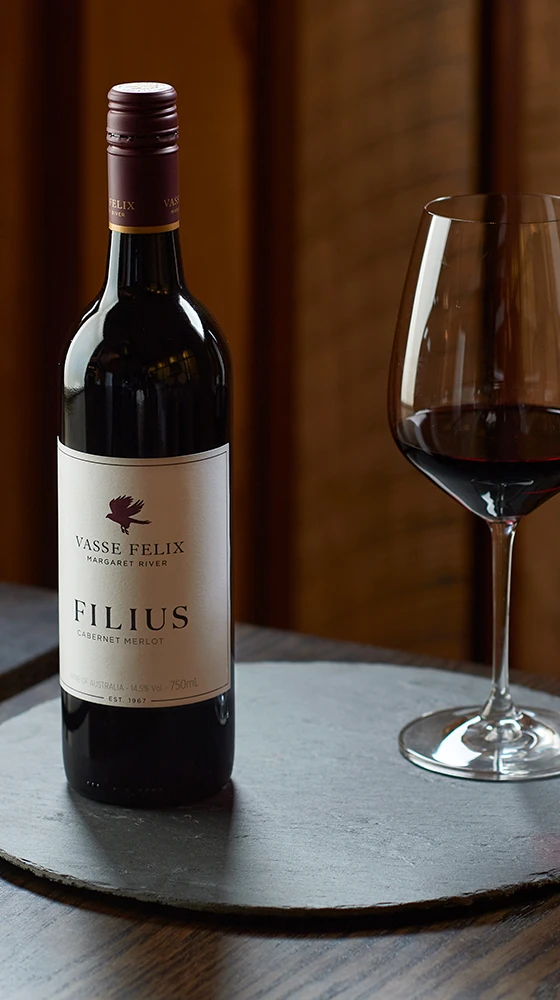 Vasse Felix ′Filius′ Cabernet-Merlot, Margaret River 2019/20 6 Vasse Felix ′Filius′ Cabernet-Merlot, Margaret River 2019/20 - Image 4