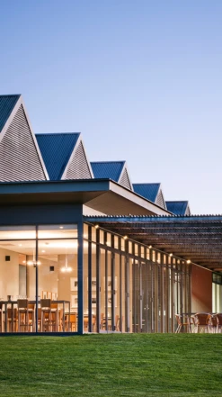 Shaw + Smith Shiraz 2019, Australia 8 Shaw + Smith Shiraz 2019, Australia -Liquor Sale Store 0030439 0