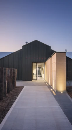 Petaluma ′B&V Vineyard′ Shiraz 2018, Adelaide Hills -Liquor Sale Store 0030635 0